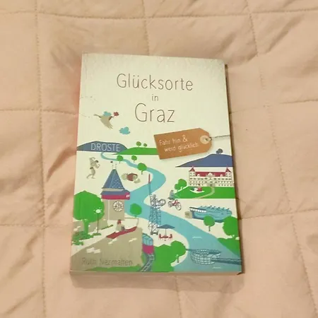 & Holiday 아파트 *